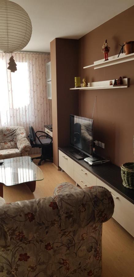 Слънчев Апартамент С Прекрасна Гледка, Паркинг. Appartement Smolyan Buitenkant foto