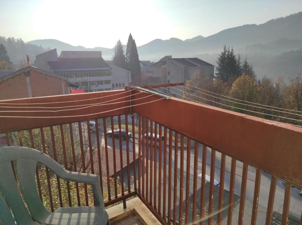 Слънчев Апартамент С Прекрасна Гледка, Паркинг. Appartement Smolyan Buitenkant foto